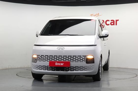 Hyundai Staria L3.5 Cargo 5-Seater Modern — пробег 48 427 км — фото 3 из 5