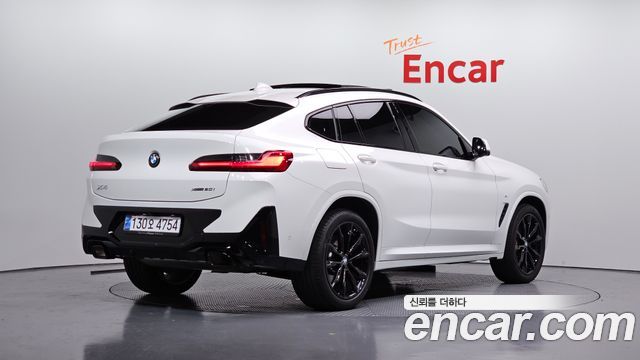 BMW X4 xDrive20i M Sport Pro Special Edition — пробег 13 918 км — фото 2 из 5