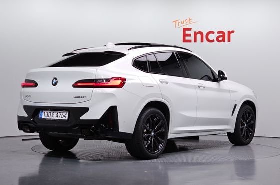 BMW X4 xDrive20i M Sport Pro Special Edition — пробег 13 918 км — фото 2 из 5