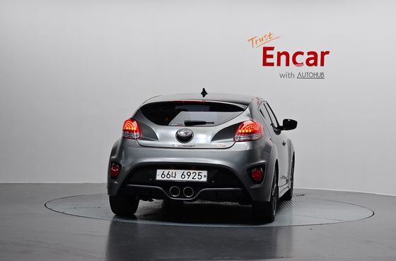 Hyundai Veloster 1.6 Turbo D Spec — пробег 96 907 км — фото 4 из 5