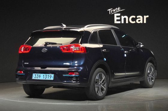 Kia Niro Noblesse — пробег 171 755 км — фото 2 из 5