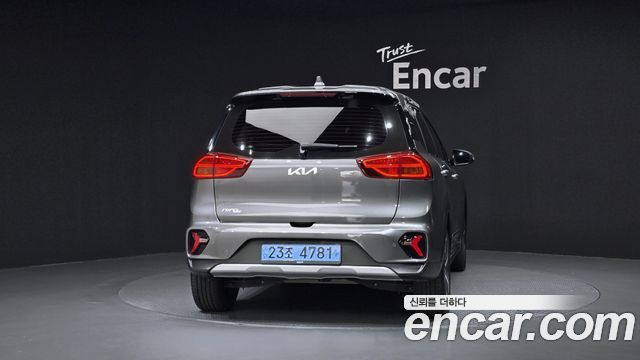 Kia Niro Air — пробег 128 025 км — фото 4 из 5