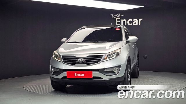 Kia Sportage Diesel 2WD TLX Deluxe — пробег 213 958 км — фото 3 из 5
