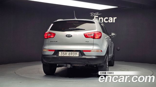 Kia Sportage Diesel 2WD TLX Deluxe — пробег 213 958 км — фото 4 из 5