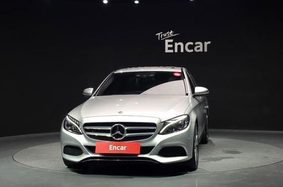 Mercedes-Benz C-Class C220 d Avantgarde — пробег 72 677 км — фото 3 из 5