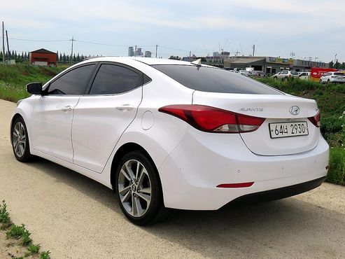 Hyundai AVANTE 1.6 VGT Style — пробег 101 950 км — фото 3 из 5