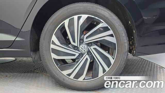 Volkswagen Jetta 1.4 TSI Prestige — пробег 36 703 км — фото 5 из 5