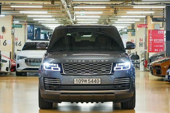 Land Rover Range Rover 4.4 SDV8 AB LWB DIESEL — пробег 91 800 км — фото 1 из 5