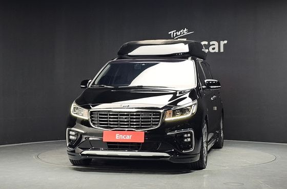 Kia Carnival Gasoline 9-Seater Hi-Limousine Noblesse Special — пробег 51 174 км — фото 3 из 5