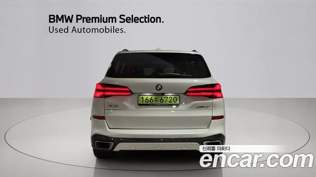 BMW X5 xDrive 40i M Sport — пробег 9 334 км — фото 4 из 5