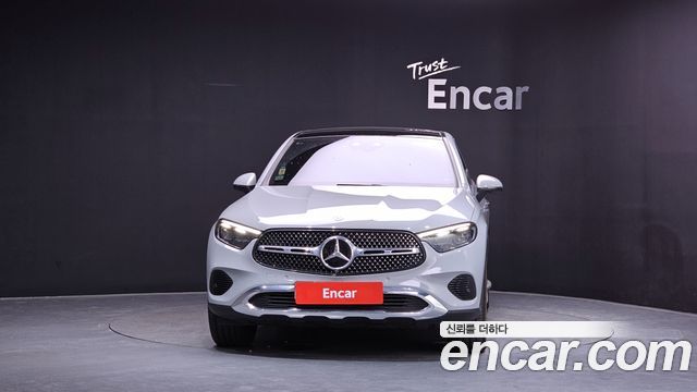Mercedes-Benz GLC-Class GLC300 4MATIC Coupe — пробег 29 715 км — фото 3 из 5