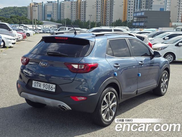 Kia Stonic Diesel 1.6 Prestige — пробег 76 830 км — фото 4 из 5