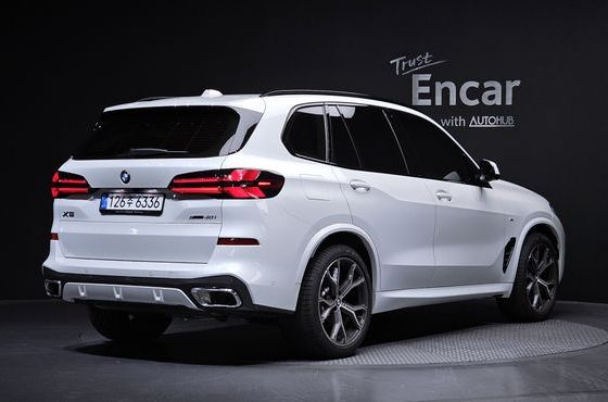BMW X5 xDrive 40i M Sport — пробег 4 131 км — фото 2 из 5