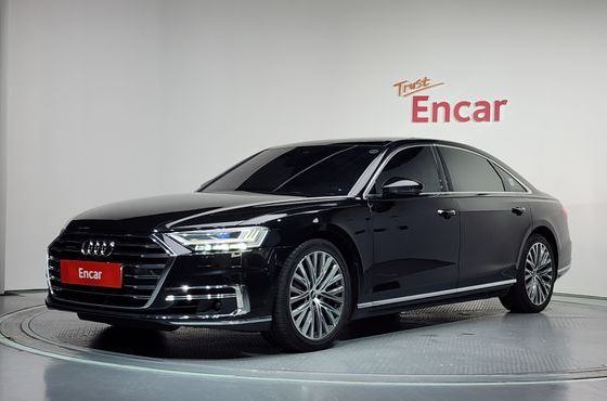 Audi A8 60 TFSI Quattro LWB — пробег 78 444 км — фото 1 из 5