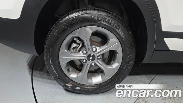 Kia Seltos из Кореи Encar