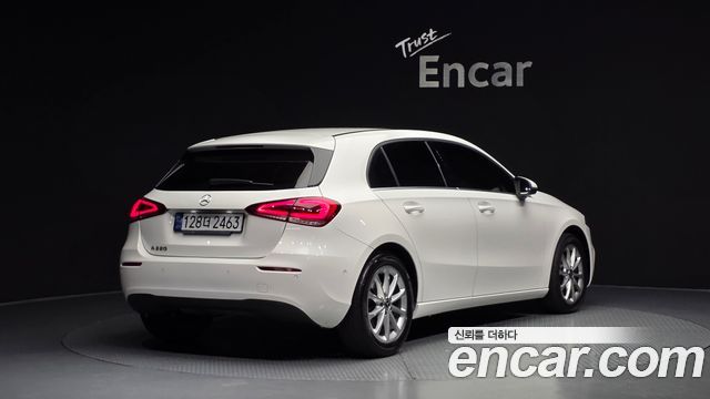 Mercedes-Benz A-Class A220 Hatchback — пробег 66 057 км — фото 2 из 5