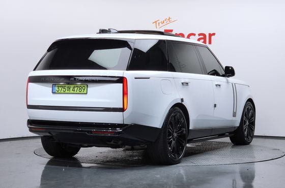 Land Rover Range Rover P530 Autobiography Long Wheel Base — пробег 17 469 км — фото 2 из 5