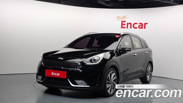 Kia Niro Noblesse — пробег 83 770 км — фото 1 из 5
