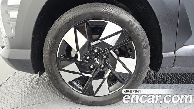 Hyundai Kona из Кореи Encar