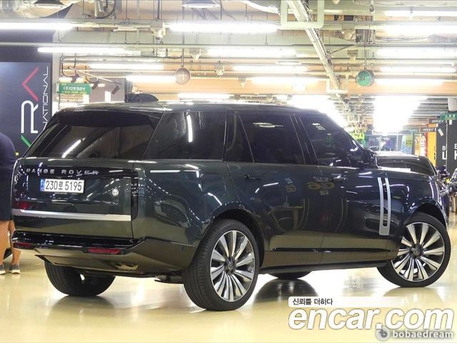 Land Rover Range Rover P530 SV Long Wheel Base — пробег 23 300 км — фото 3 из 5