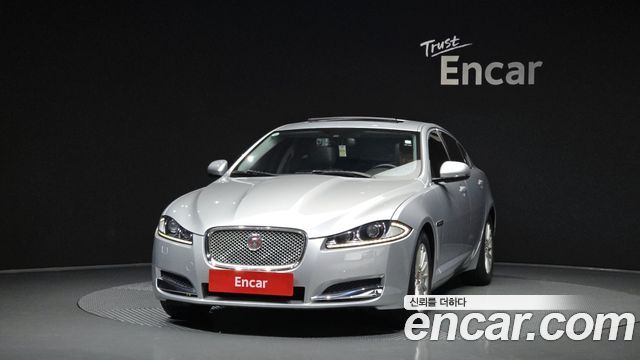Jaguar XF 2.2D Luxury X250 — пробег 116 709 км — фото 3 из 5
