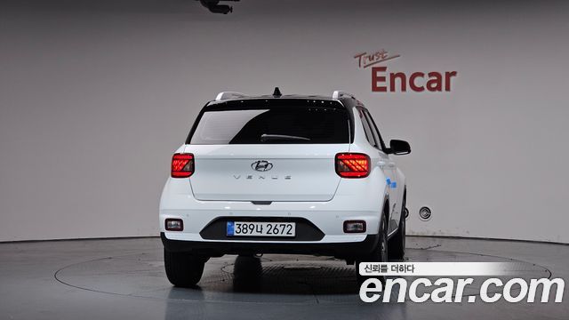 Hyundai Venue из Кореи Encar