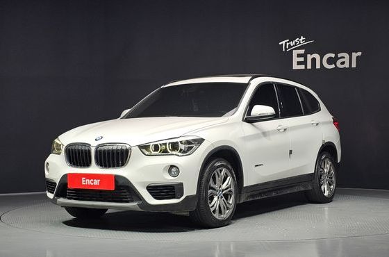 BMW X1 xDrive 20d — пробег 136 434 км — фото 1 из 5