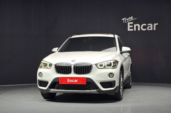 BMW X1 xDrive 20d — пробег 136 434 км — фото 3 из 5