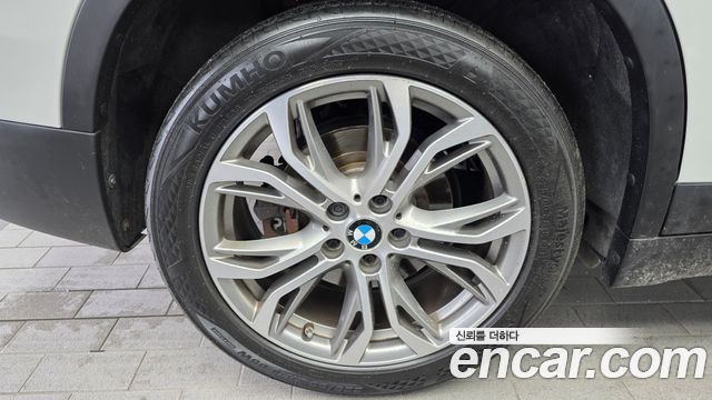 BMW X1 xDrive 20d — пробег 136 434 км — фото 5 из 5