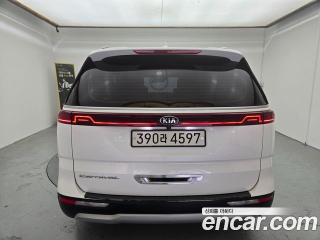 Kia Carnival Conversion(LPG) — пробег 280 000 км — фото 4 из 5