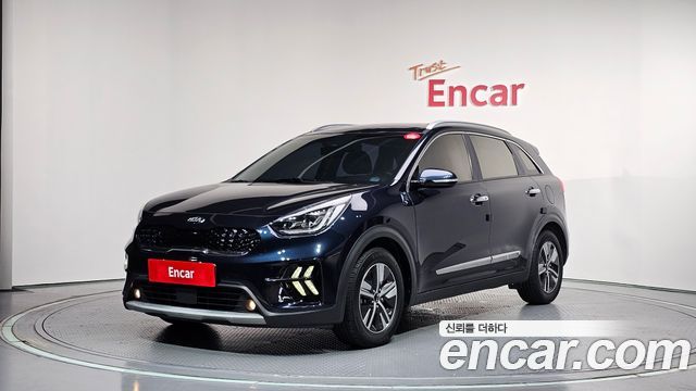Kia Niro 1.6 HEV Noblesse Special — пробег 89 165 км — фото 1 из 5