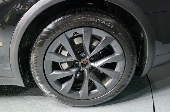 Tesla Model X AWD — пробег 8 841 км — фото 5 из 5
