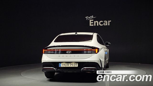 Hyundai Sonata 2.0 Premium — пробег 81 528 км — фото 4 из 5