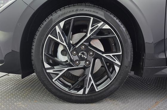 Kia K5 2.0 Signature — пробег 11 639 км — фото 5 из 5