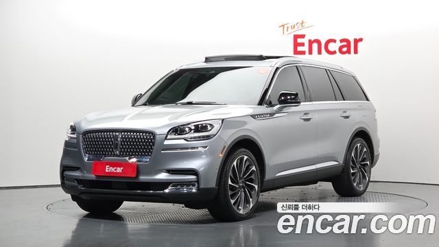 Lincoln Aviator 3.0 Reserve  AWD — пробег 77 115 км — фото 1 из 5