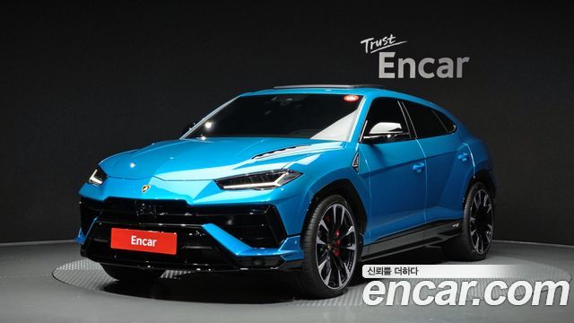 Lamborghini Urus 4.0 V8 S — пробег 4 208 км — фото 1 из 5