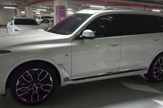 BMW X7 xDrive 40d M Sport 6STR — пробег 5 000 км — фото 4 из 5