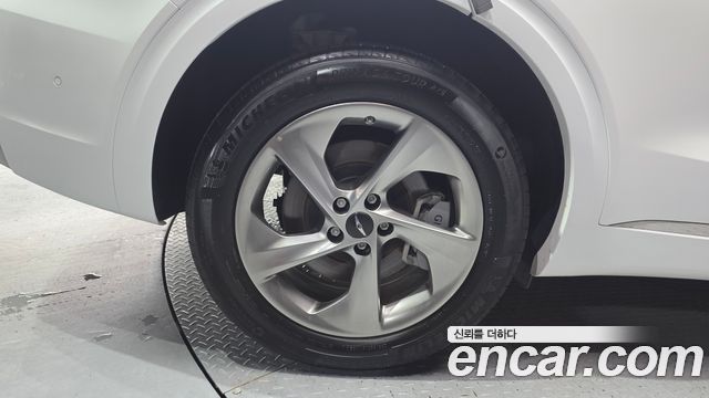 Genesis GV70 из Кореи Encar