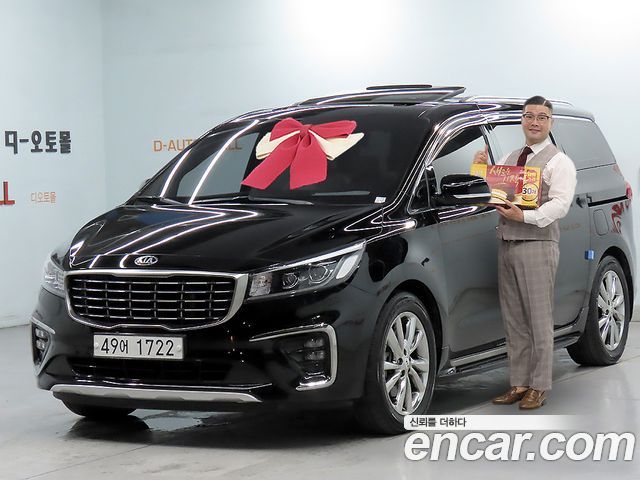 Kia Carnival 9-Seater Prstige — пробег 187 775 км — фото 1 из 5