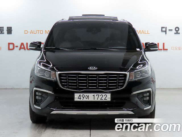 Kia Carnival 9-Seater Prstige — пробег 187 775 км — фото 3 из 5