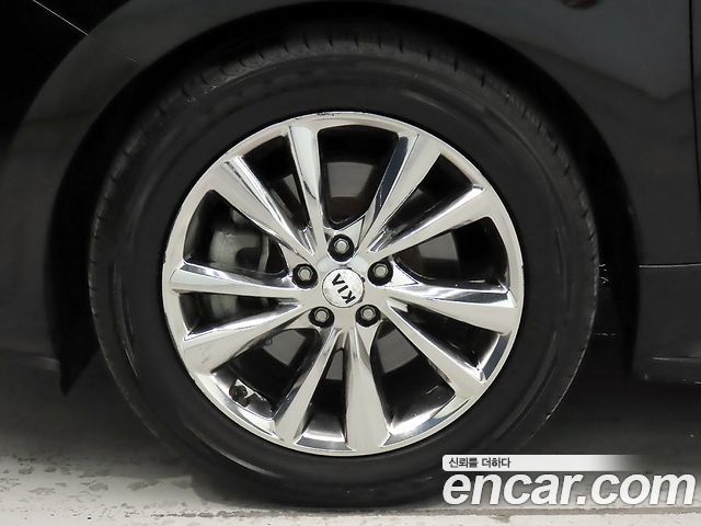 Kia Carnival 9-Seater Prstige — пробег 187 775 км — фото 5 из 5