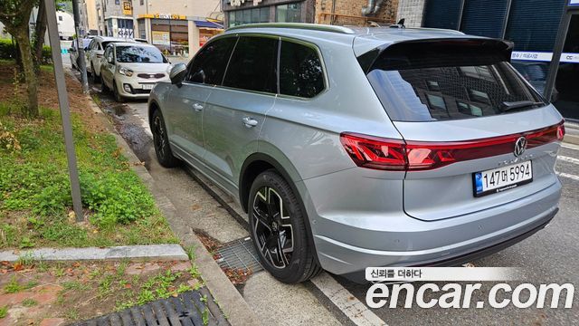 Volkswagen Touareg 3.0 TDI Prestige — пробег 624 км — фото 5 из 5