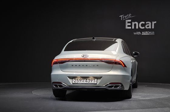 Hyundai Grandeur Calligraphy — пробег 37 469 км — фото 4 из 5