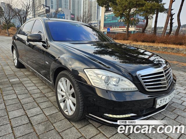 Mercedes-Benz S-Class S500L BlueEFFICIENCY — пробег 189 300 км — фото 3 из 5