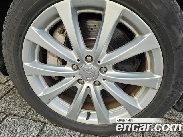 Mercedes-Benz S-Class S500L BlueEFFICIENCY — пробег 189 300 км — фото 4 из 5