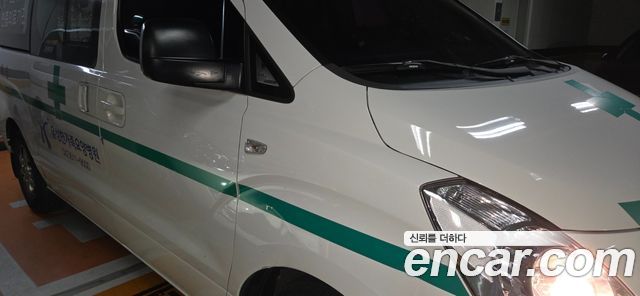 Hyundai Starex Ambulance — пробег 55 000 км — фото 3 из 5