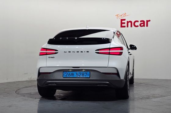 Genesis GV60 Standard AWD — пробег 89 110 км — фото 4 из 5