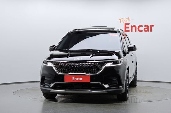 Kia Carnival Gasoline 9-Seater Signature — пробег 79 964 км — фото 3 из 5