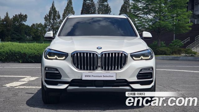 BMW X5 xDrive 30d xLine — пробег 68 334 км — фото 3 из 5