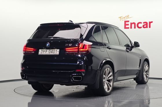 BMW X5 xDrive 40d — пробег 159 764 км — фото 2 из 5